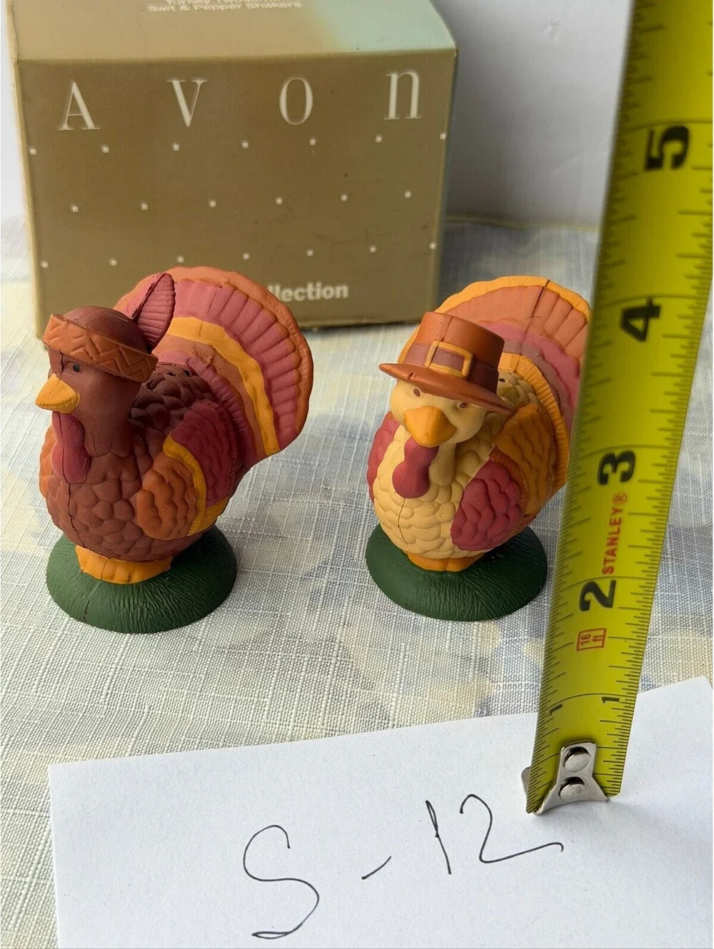 Vintage Avon Turkey Twosome Salt & Pepper Shakers Thanksgiving Decor S-12